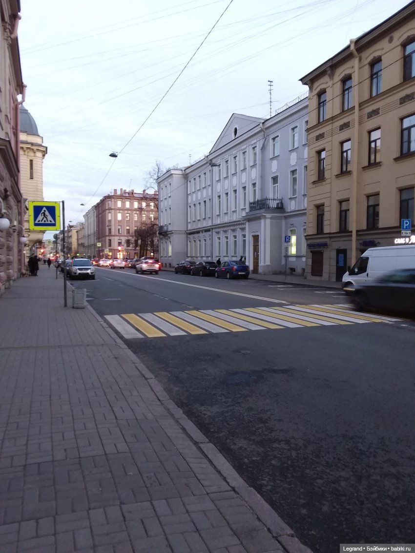 Прогулки по Петербургу с куклами и без