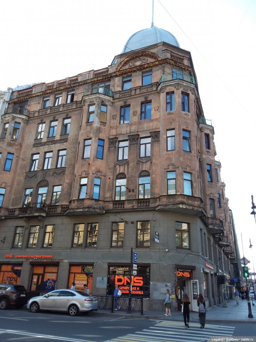 Прогулки по Петербургу с куклами и без