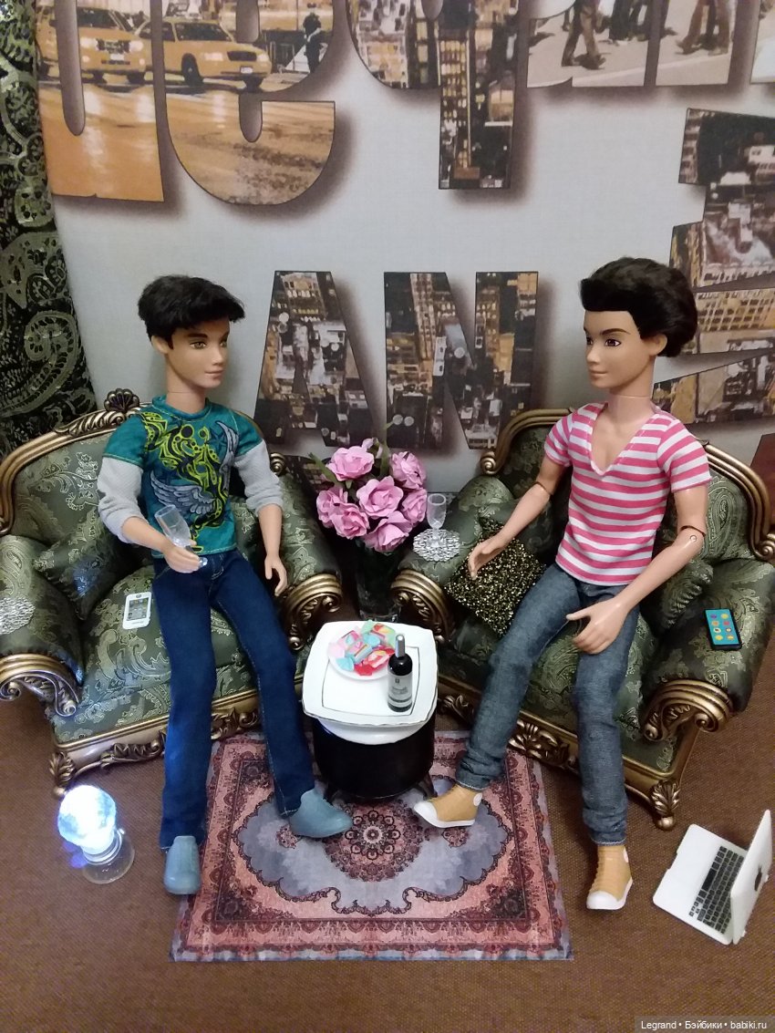 Они сами пишут свои истории: Жак-Анж и Эллис