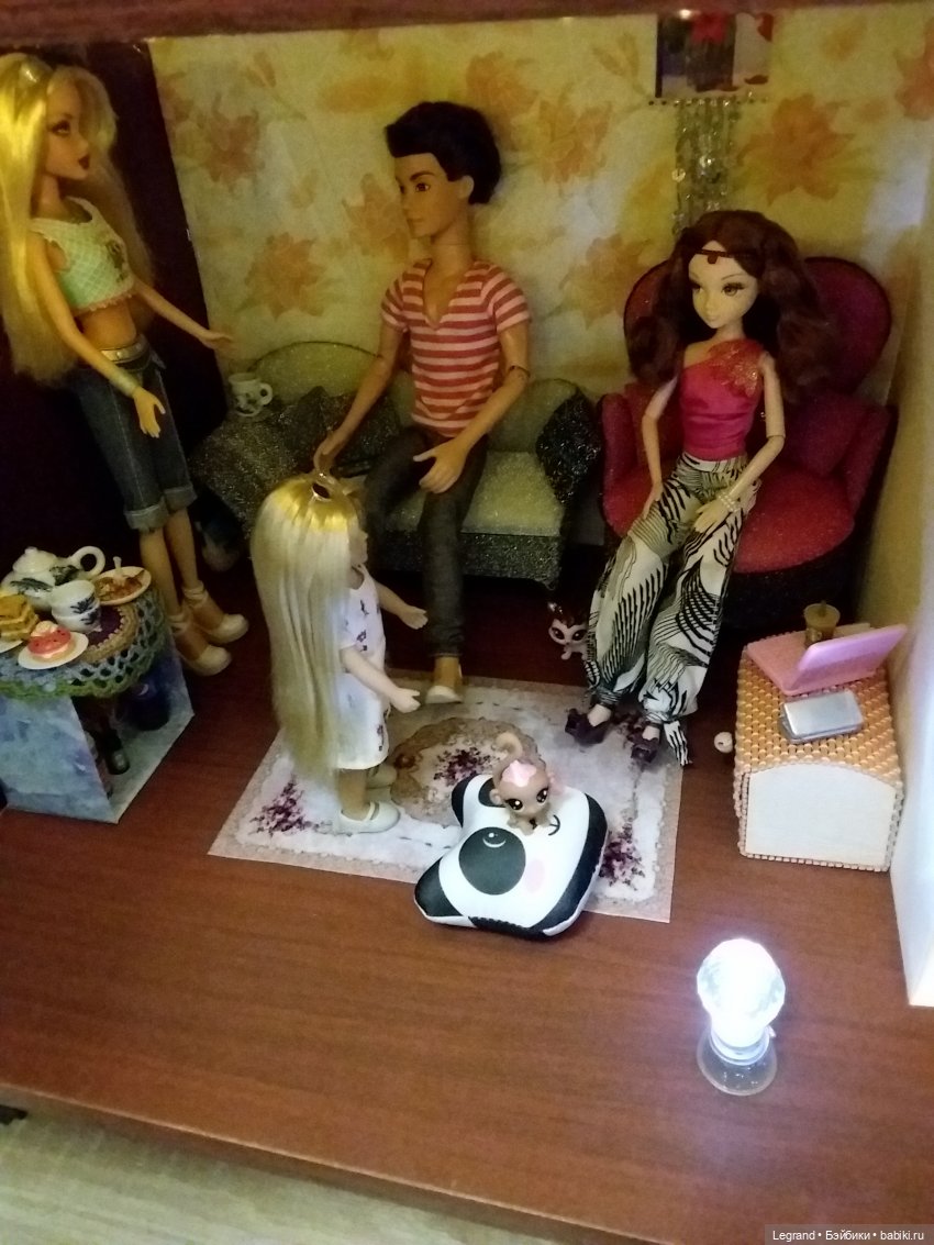 Они сами пишут свои истории: Жак-Анж и Эльза