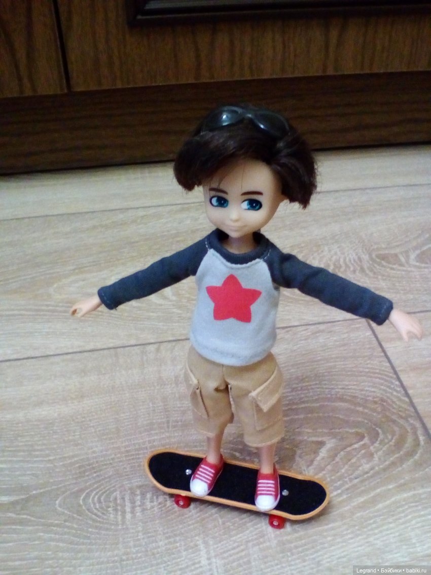 Амбруаз, Тьерри и скутер — Куклы Bratz (Братц) и Moxie Girlz: MGA