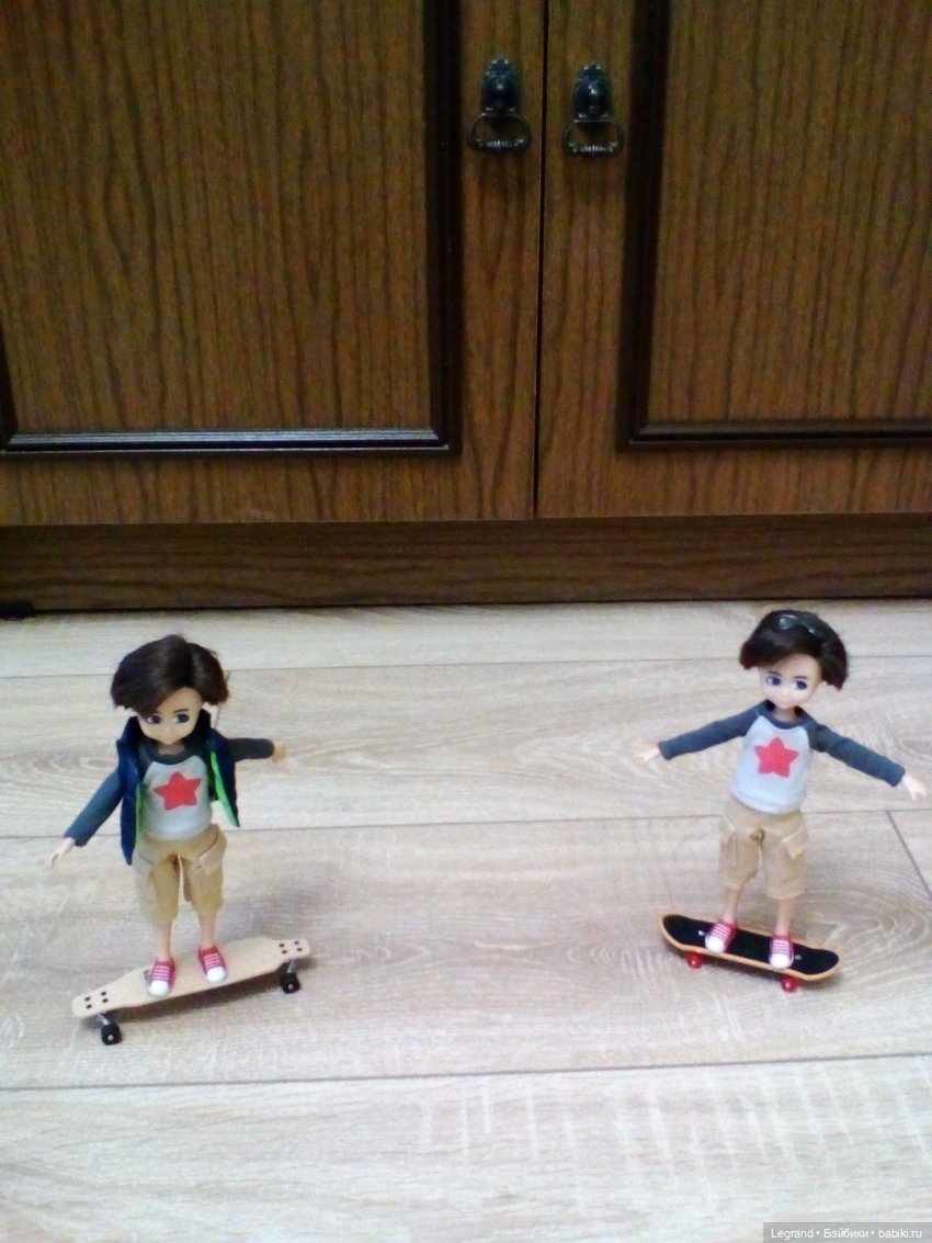 Амбруаз, Тьерри и скутер — Куклы Bratz (Братц) и Moxie Girlz: MGA (фото 9)