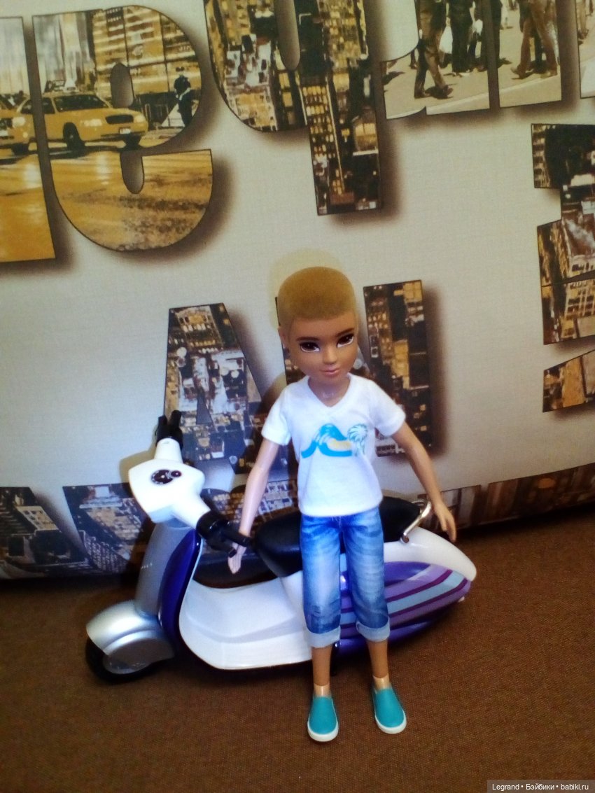 Амбруаз, Тьерри и скутер — Куклы Bratz (Братц) и Moxie Girlz: MGA