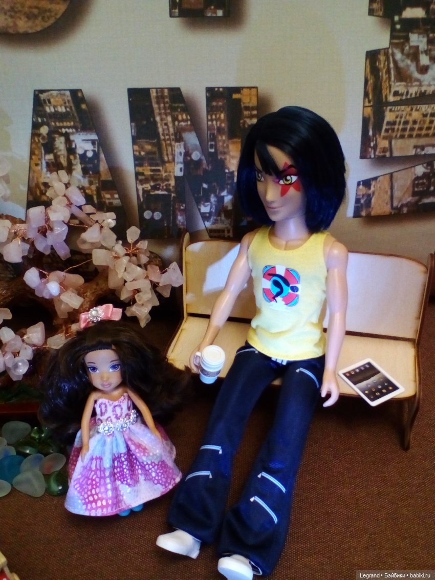 Риёль и Режина — Куклы Giochi Preziosi (Италия): фото