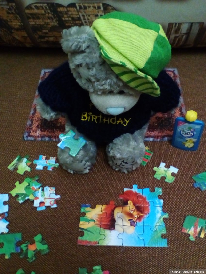 Гри собирает пазл | Бэйбики Гри собирает пазл — Плюшевые мишки и игрушки (Teddy Bear): винтаж (фото 3)