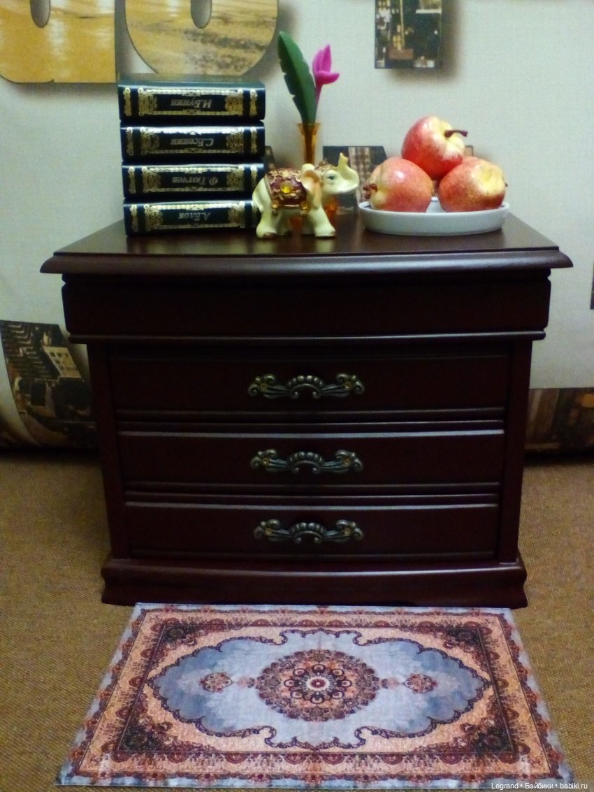 Пембе: фотосессия у комода | Бэйбики Пембе: фотосессия у комода