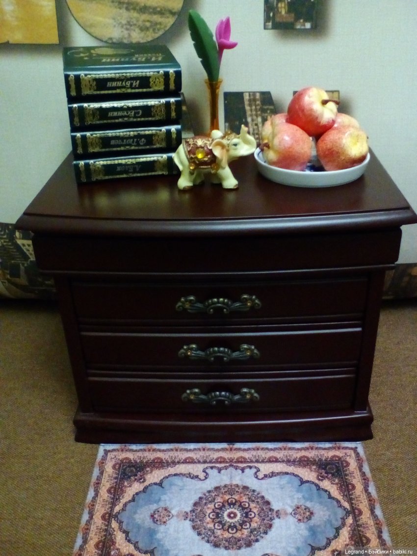 Пембе: фотосессия у комода | Бэйбики Пембе: фотосессия у комода