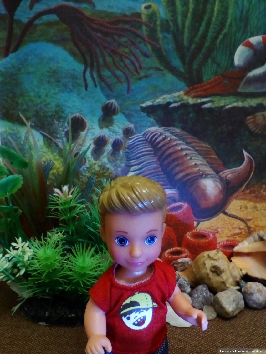 Маленькие луренцы: путешествие к динозаврам. Часть первая