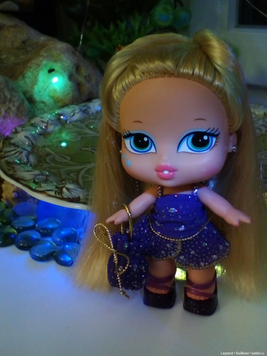 Сад. Купальня. Вечер — Куклы Bratz (Братц) и Moxie Girlz: MGA