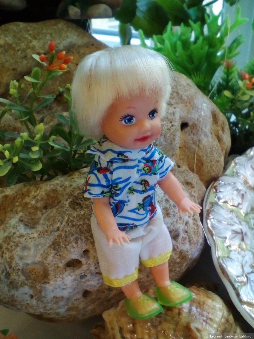 Маленькие луренцы: садовые работы и рыбалка