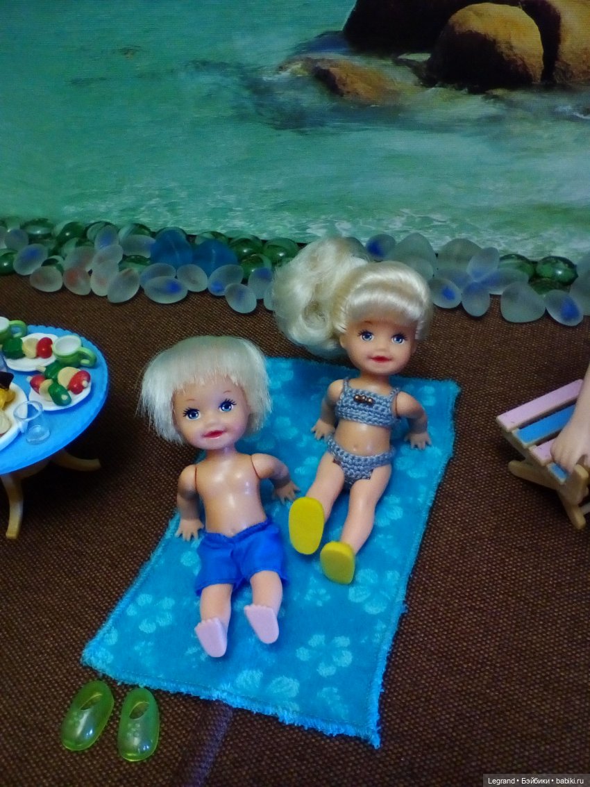 Маленькие луренцы: пикник на побережье