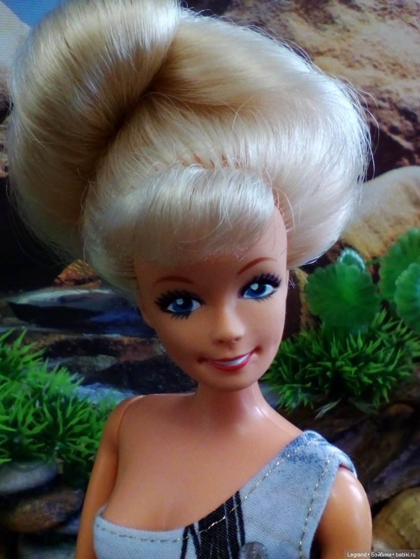 Лурения. Пляж. Анни-Фрид и дети (фото 3)