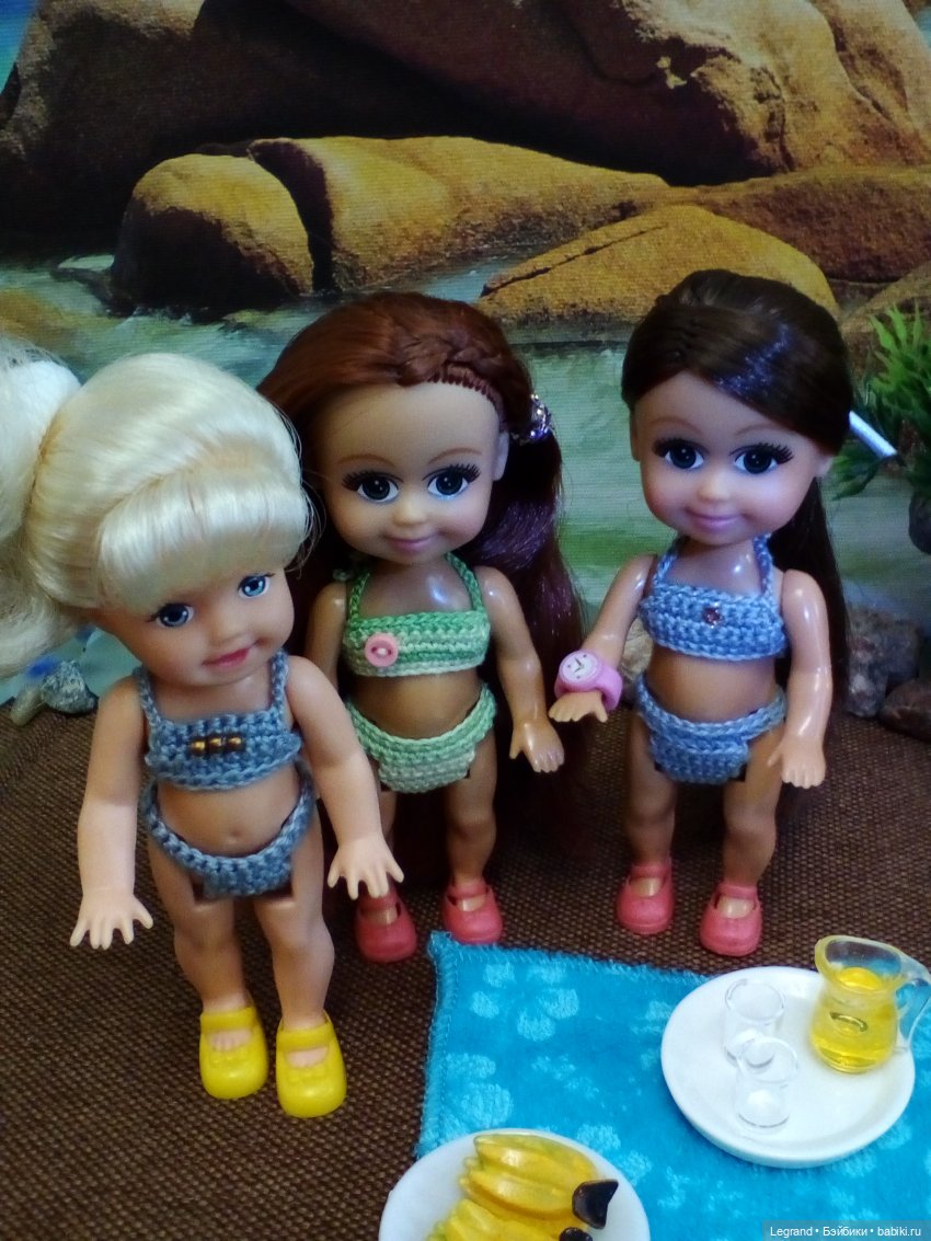 Лурения. Пляж. Анни-Фрид и дети