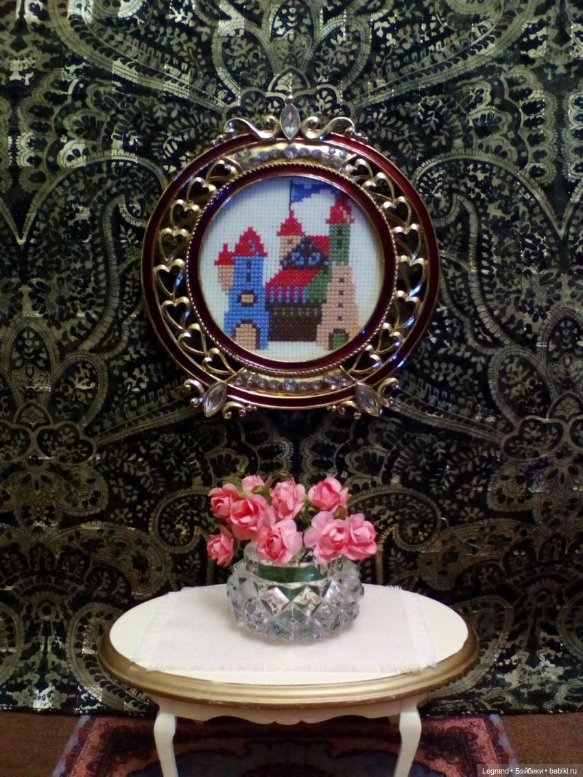 Герб Лурении — Куклы Bratz (Братц) и Moxie Girlz: MGA (фото 3)