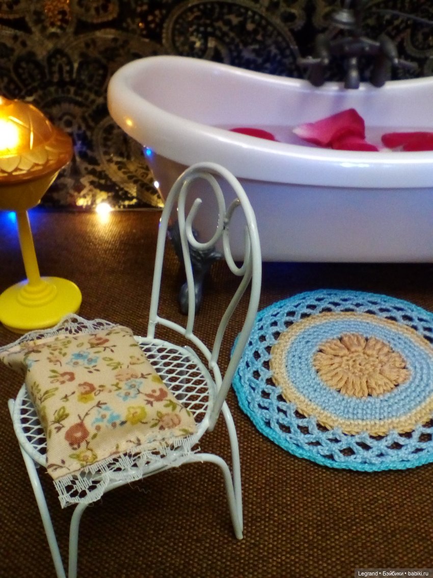 Они сами пишут свои истории: ванна с лепестками роз для Диор (фото 6)