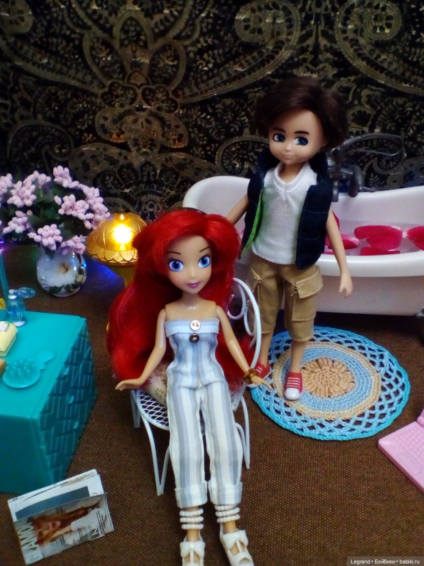 Они сами пишут свои истории: ванна с лепестками роз для Диор