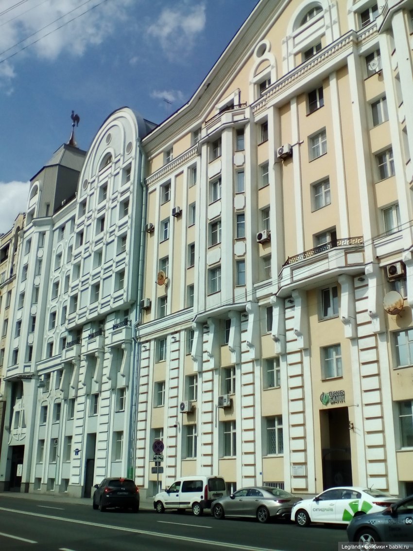 Петербург. Нева. Норд на набережной