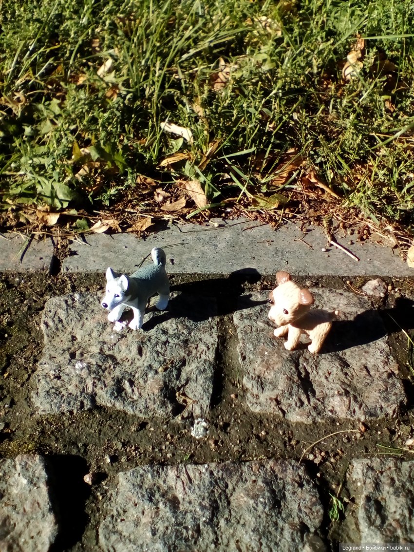 Петербург. Ул.Фурштатская. Мозаичный дворик. Улоф, Милош и Лукум (фото 3)