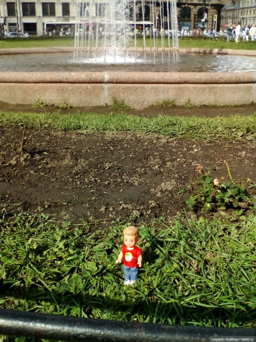 Петербург. Набережная канала Грибоедова. Михайловский сад. Одд-Бьёрн и Орей