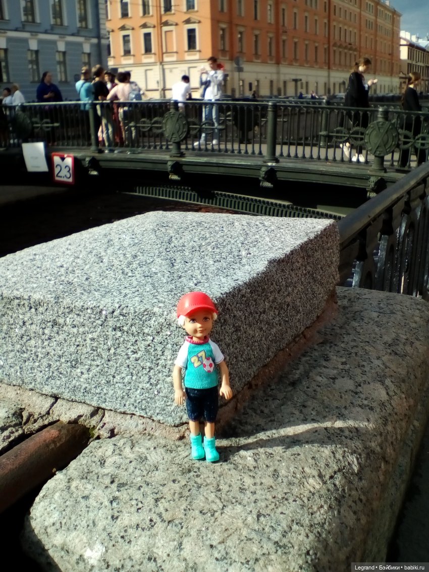 Петербург. Набережная канала Грибоедова. Михайловский сад. Одд-Бьёрн и Орей