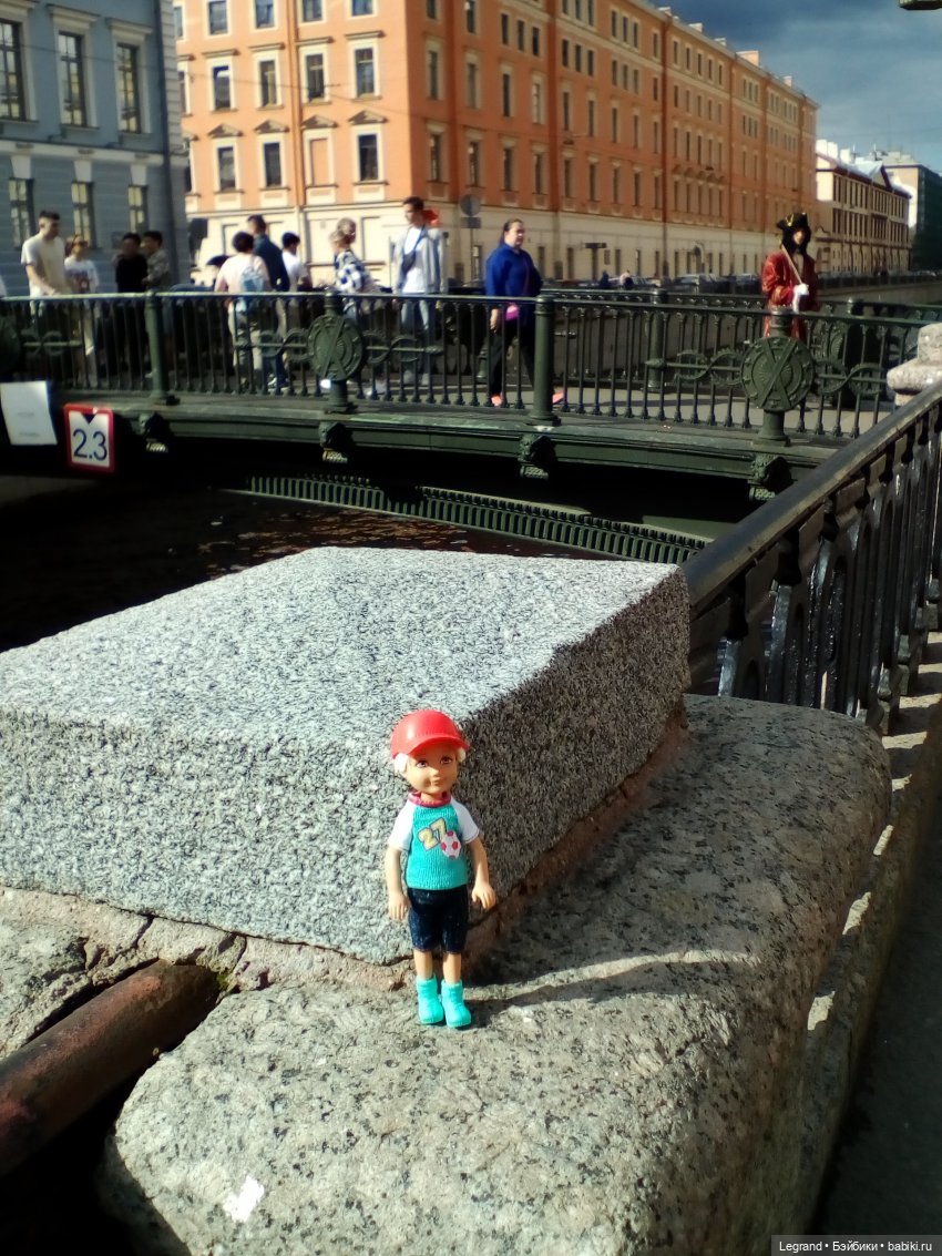 Петербург. Набережная канала Грибоедова. Михайловский сад. Одд-Бьёрн и Орей