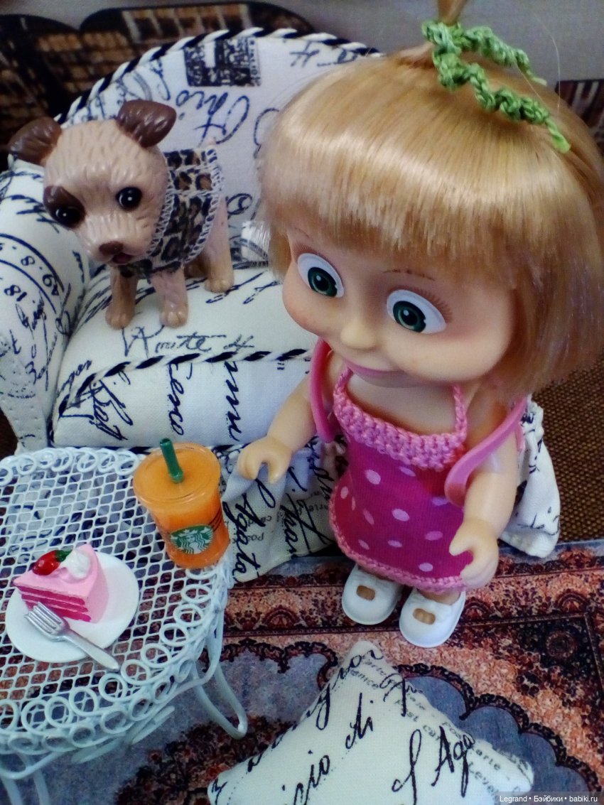 Утро Лизы — Куклы Маша и Медведь (Simba): Маша в кармашке