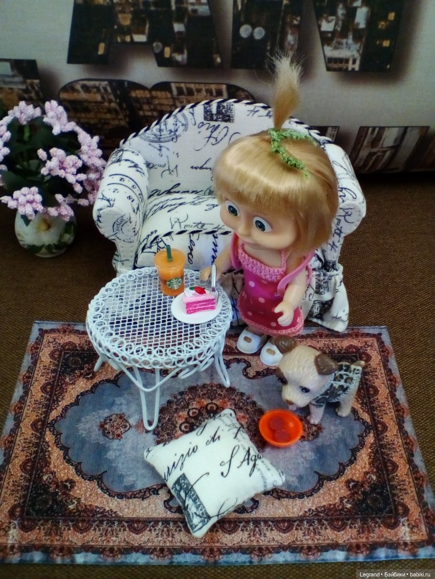 Утро Лизы — Куклы Маша и Медведь (Simba): Маша в кармашке