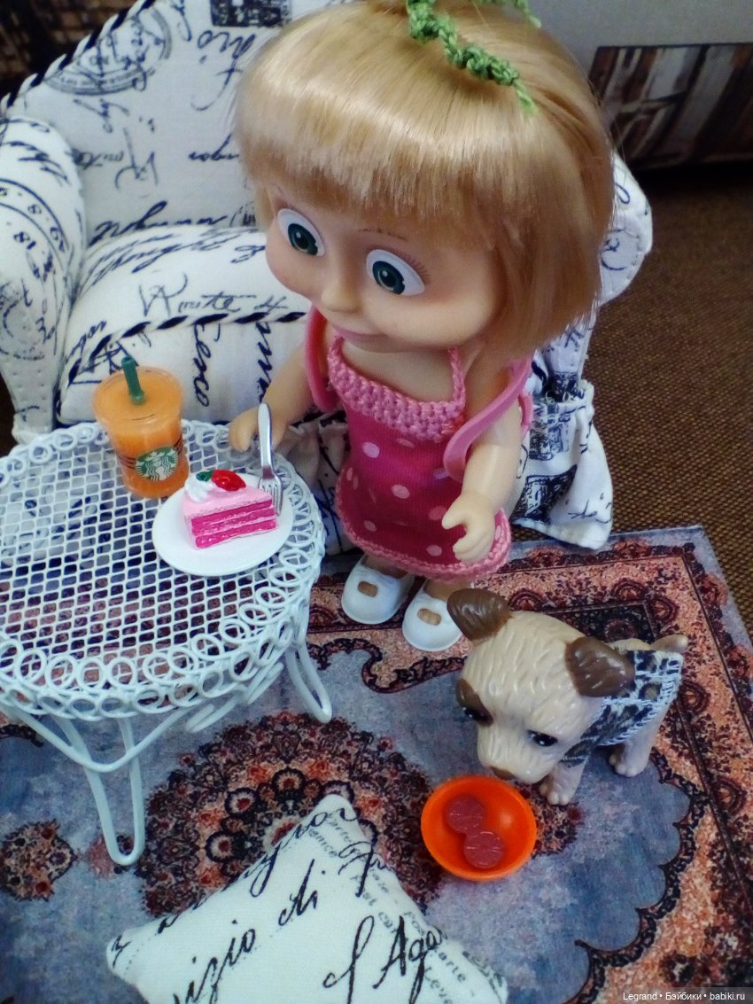 Утро Лизы — Куклы Маша и Медведь (Simba): Маша в кармашке