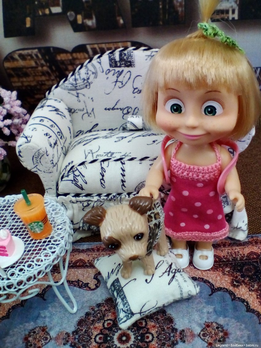 Утро Лизы — Куклы Маша и Медведь (Simba): Маша в кармашке (фото 5)