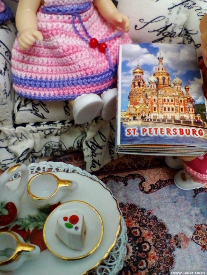 Жу-Жу и Лиза: за книжкой и чаем (фото 5)