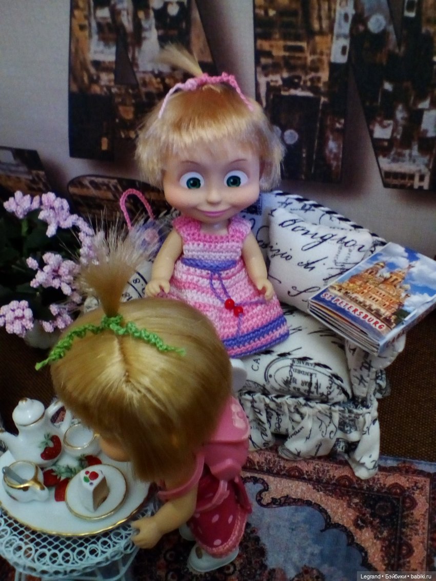 Жу-Жу и Лиза: за книжкой и чаем