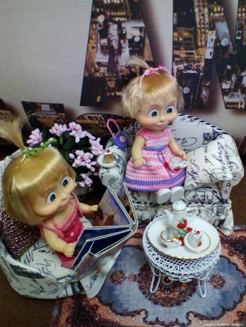 Жу-Жу и Лиза: за книжкой и чаем