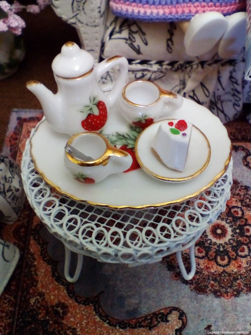 Жу-Жу и Лиза: за книжкой и чаем (фото 8)