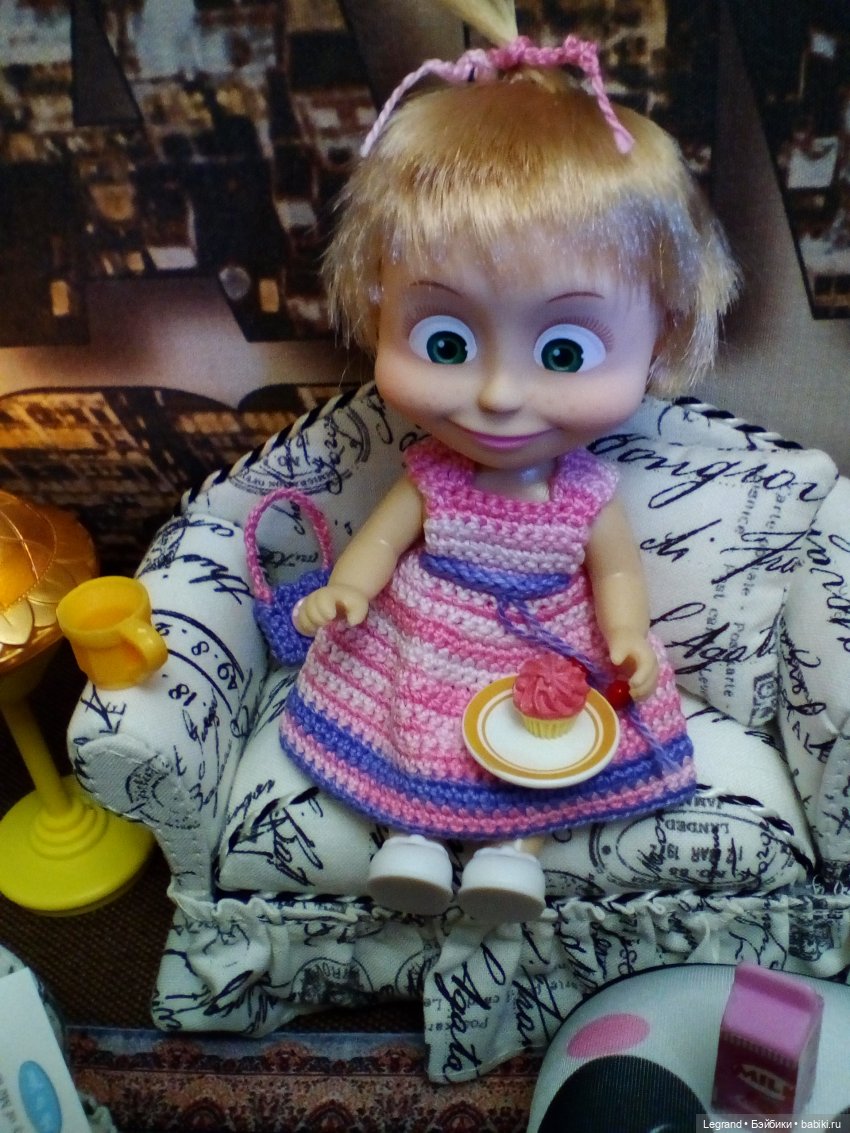 Жу-Жу: уютный вечер — Куклы Маша и Медведь (Simba): Маша в кармашке