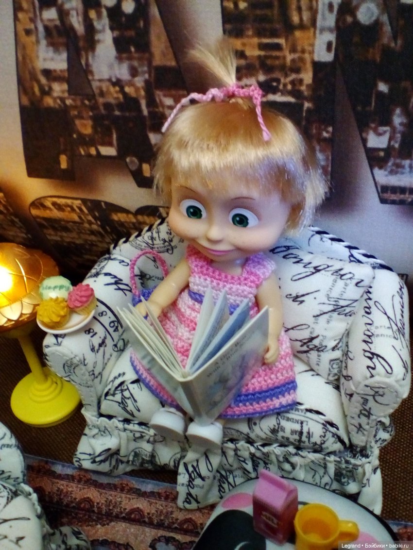 Жу-Жу: уютный вечер — Куклы Маша и Медведь (Simba): Маша в кармашке