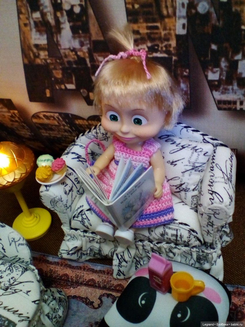 Жу-Жу: уютный вечер — Куклы Маша и Медведь (Simba): Маша в кармашке