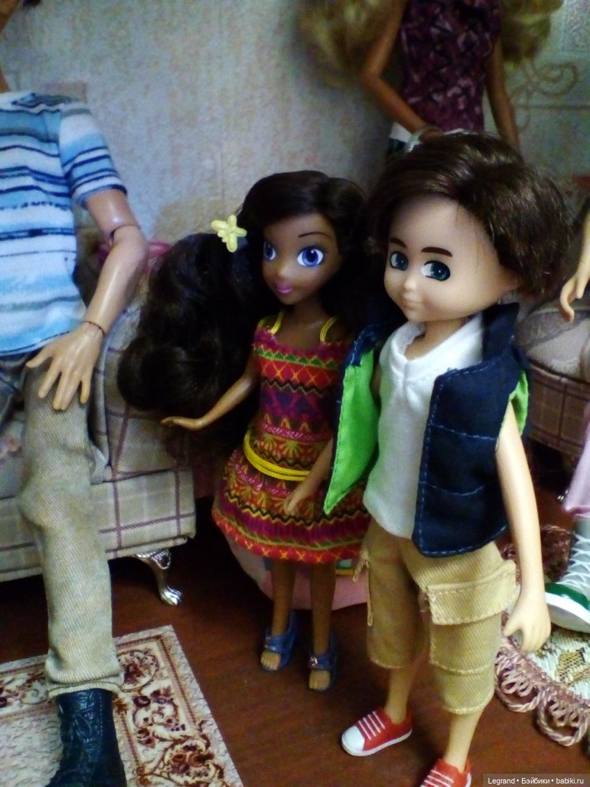 Они сами пишут свои истории: Козетта. Примерка платья (фото 3)