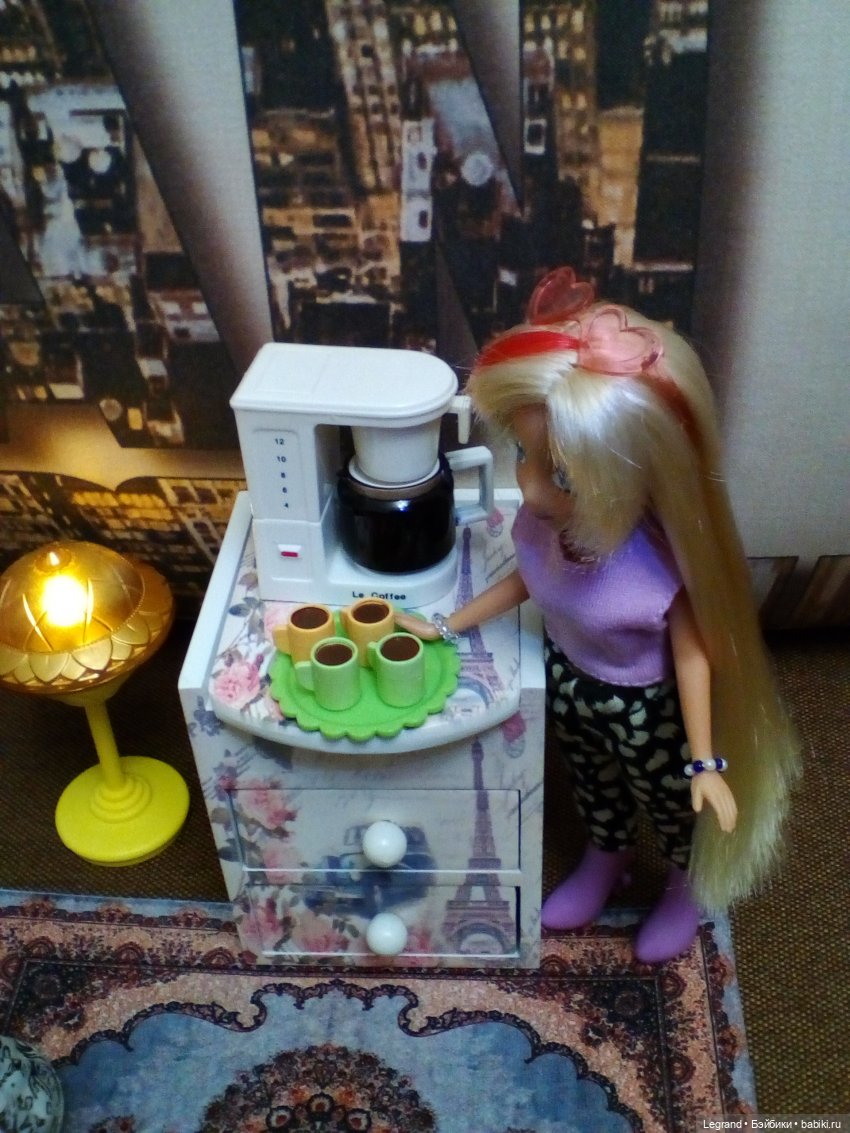 Они сами пишут свои истории: Вечер. Бижу осваивает кофемашину (фото 7)