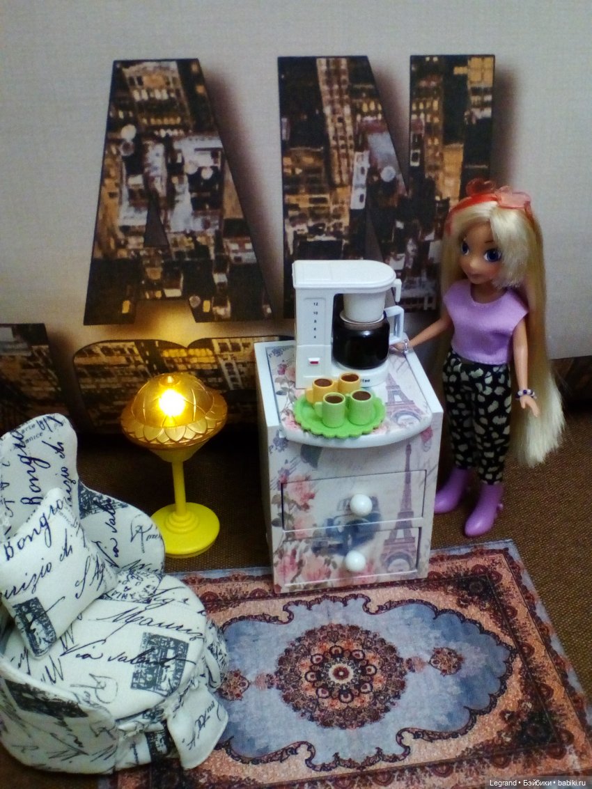 Они сами пишут свои истории: Вечер. Бижу осваивает кофемашину (фото 3)