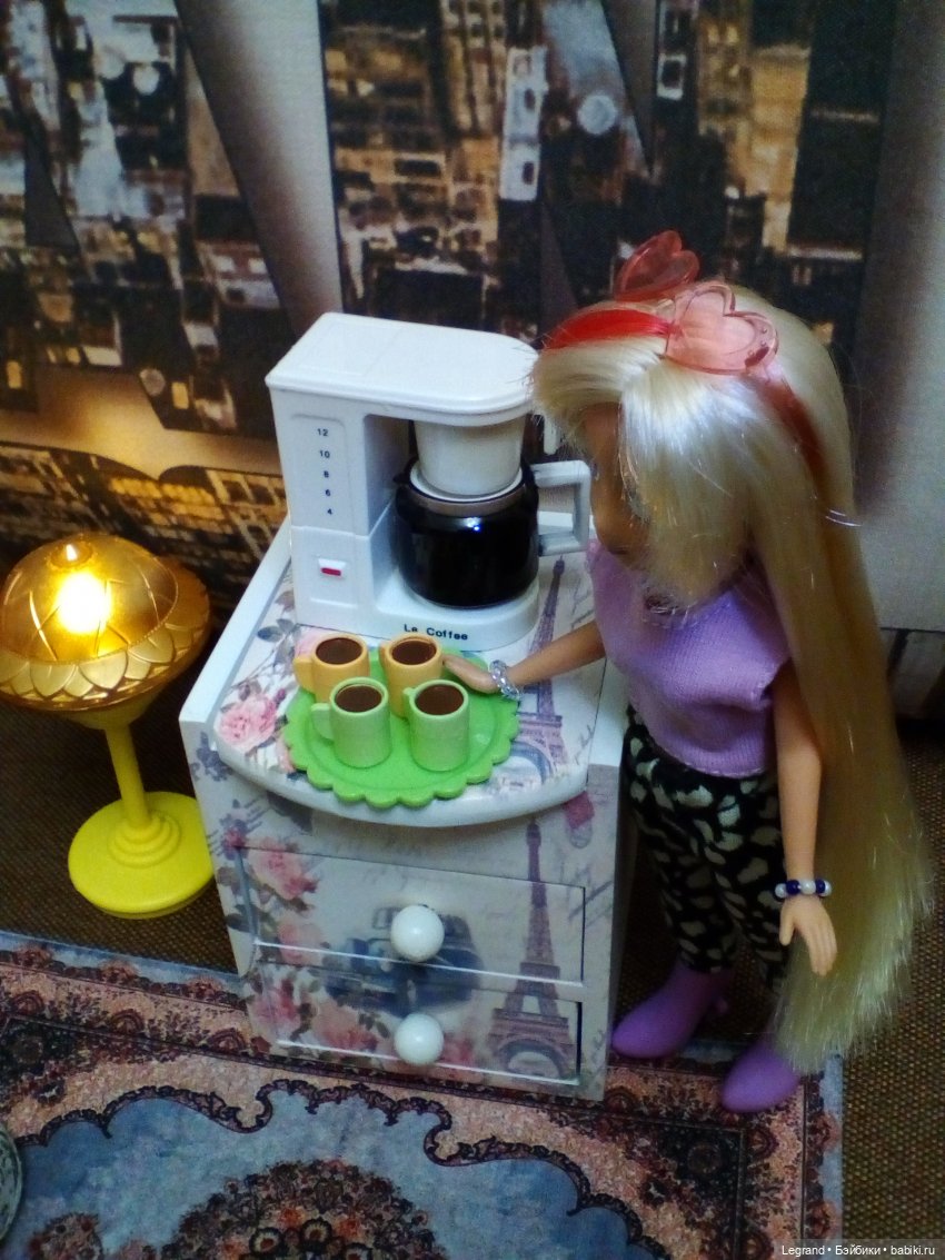 Они сами пишут свои истории: Вечер. Бижу осваивает кофемашину (фото 8)