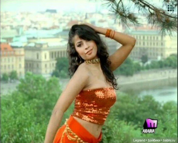 Они сами пишут свои истории: Жан-Поль и Козетта. Вечер. Эклеры