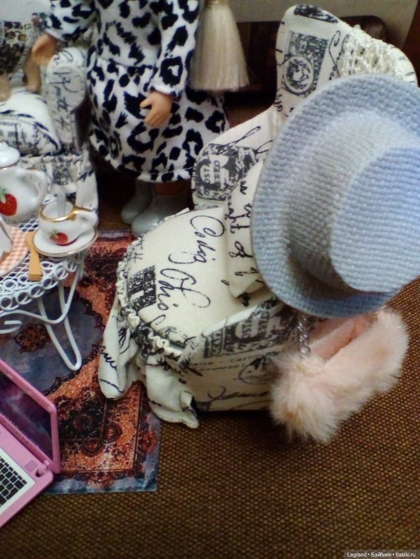 Новенькая. Вечеринка для девочек. Часть первая | Бэйбики Новенькая. Вечеринка для девочек. Часть первая (фото 10)