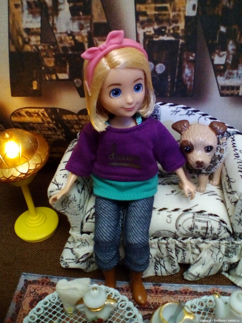 Новенькая. Вечеринка для девочек. Часть вторая (фото 2)