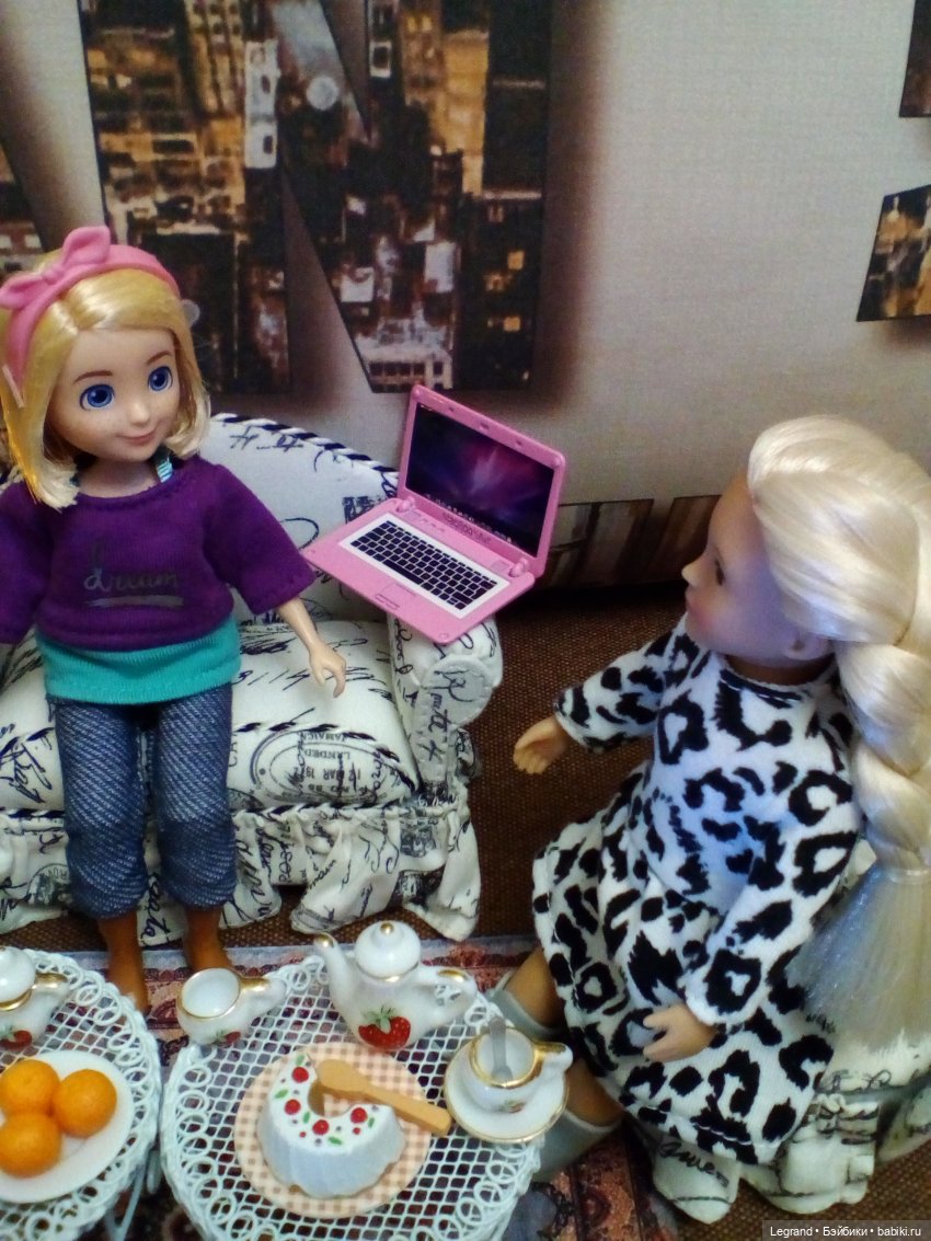 Новенькая. Вечеринка для девочек. Часть вторая (фото 6)