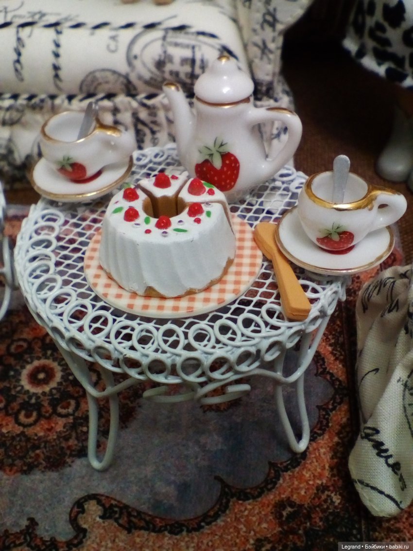 Новенькая. Вечеринка для девочек. Часть первая | Бэйбики Новенькая. Вечеринка для девочек. Часть первая (фото 3)