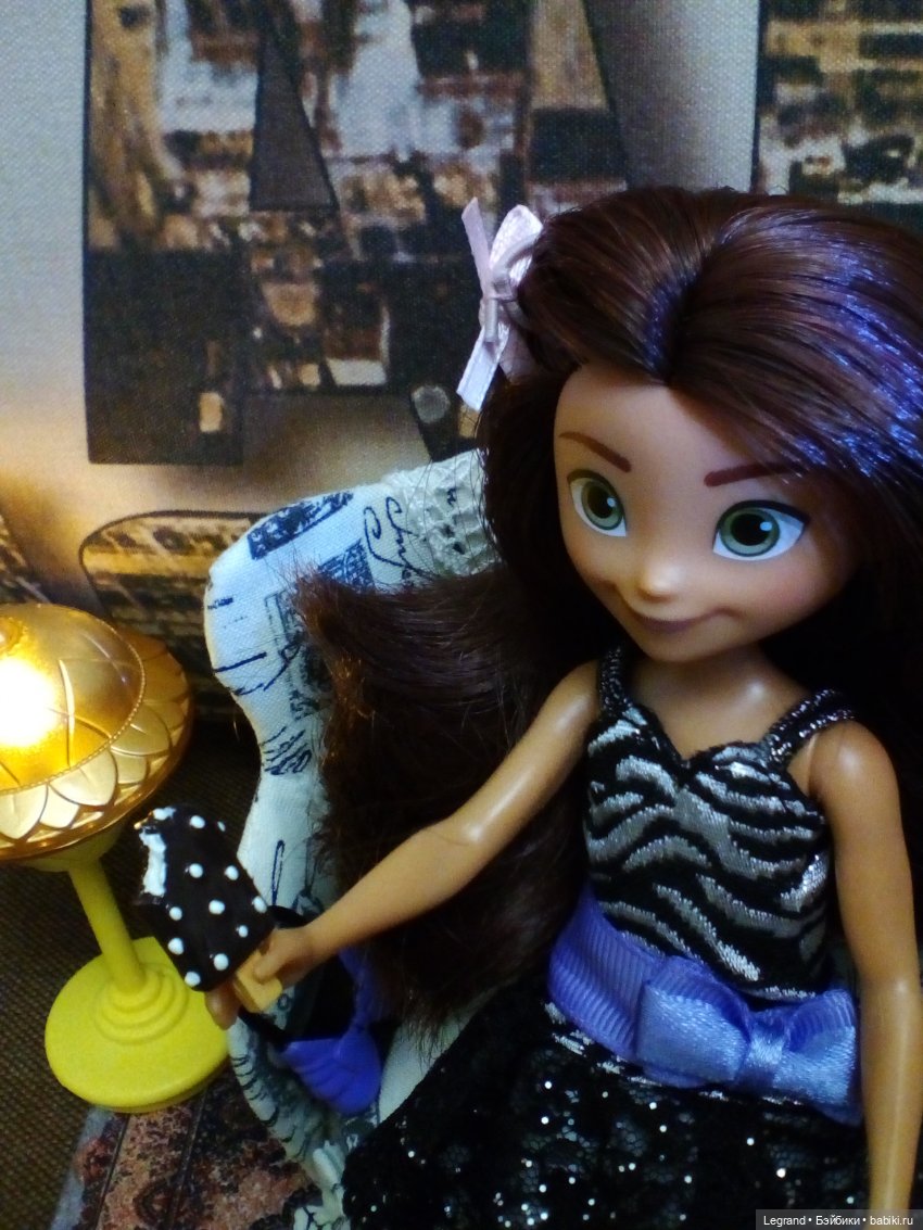 Тахмина в новом платье, девочки Lori и импровизированная "кукловстреча" | Бэйбики Тахмина в новом платье, девочки Lori и импровизированная "кукловстреча"