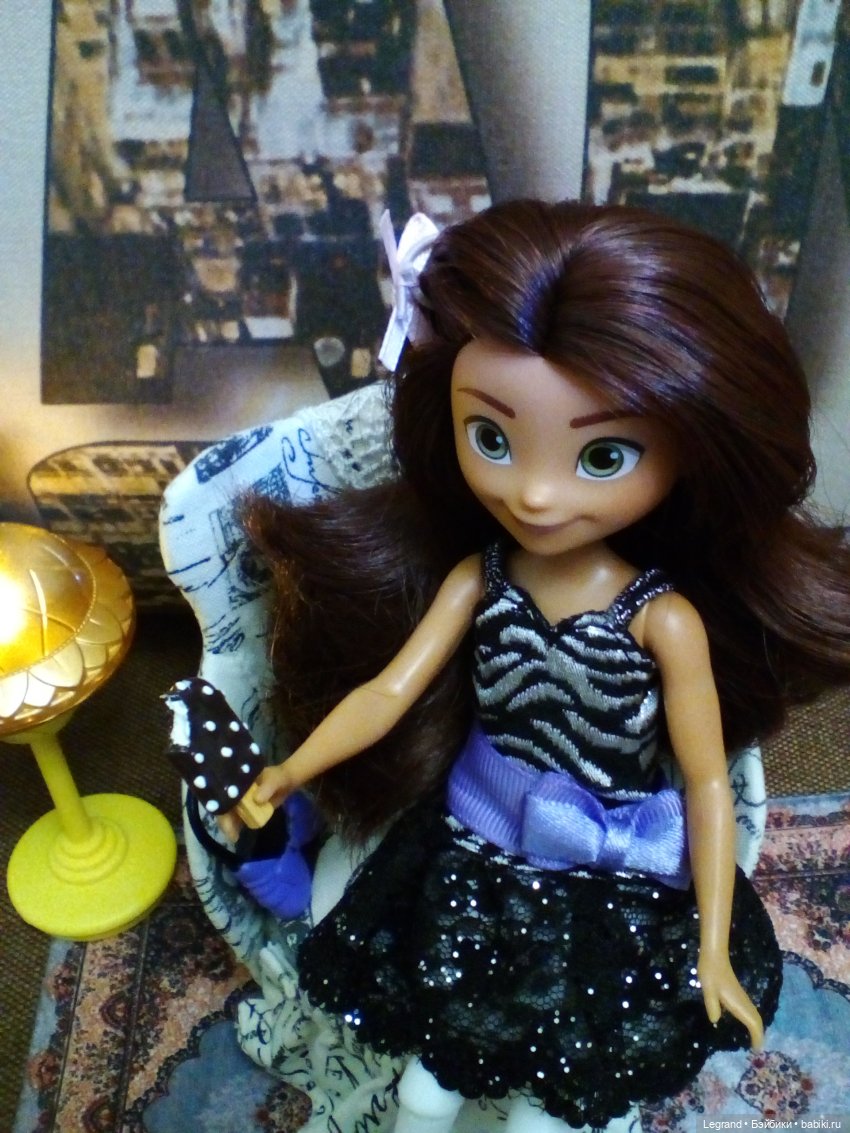 Тахмина в новом платье, девочки Lori и импровизированная "кукловстреча" | Бэйбики Тахмина в новом платье, девочки Lori и импровизированная "кукловстреча"