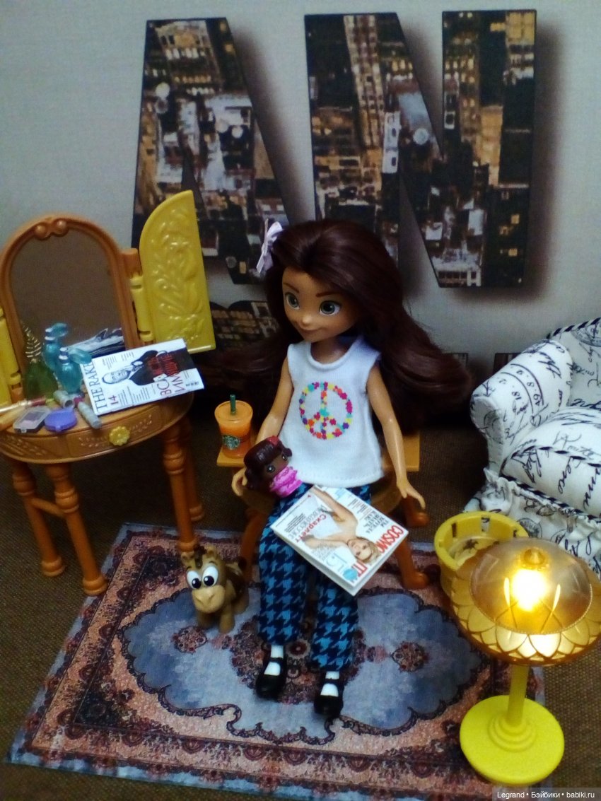 Они сами пишут свои истории: Тахмина. Уютный вечер