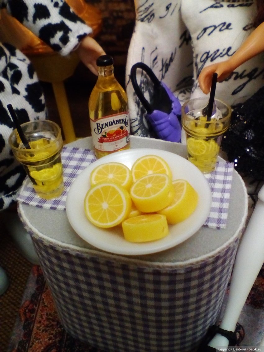 Тахмина в новом платье, девочки Lori и импровизированная "кукловстреча" | Бэйбики Тахмина в новом платье, девочки Lori и импровизированная "кукловстреча"