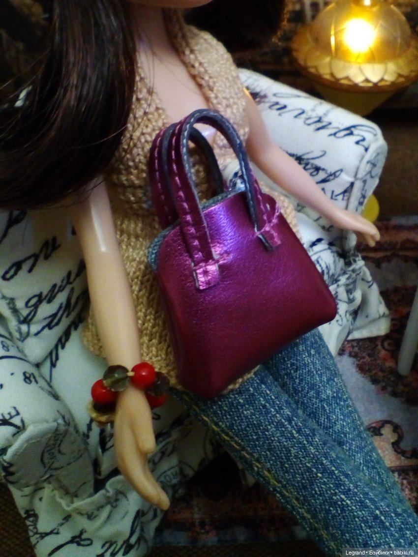 Они сами пишут свои истории: урок красоты от Айсис